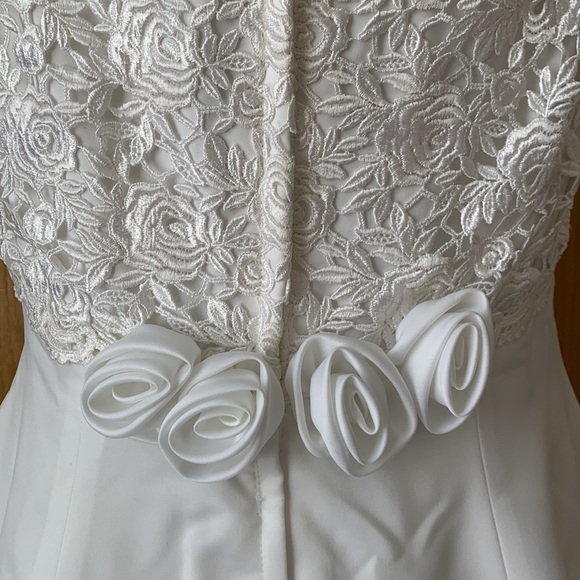 Jim Hjelm wedding dress - Picture 6 of 12